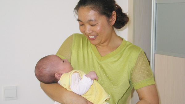 阿托母嬰告訴您為什么要請月嫂 阿托母嬰告訴您為什么要請月嫂